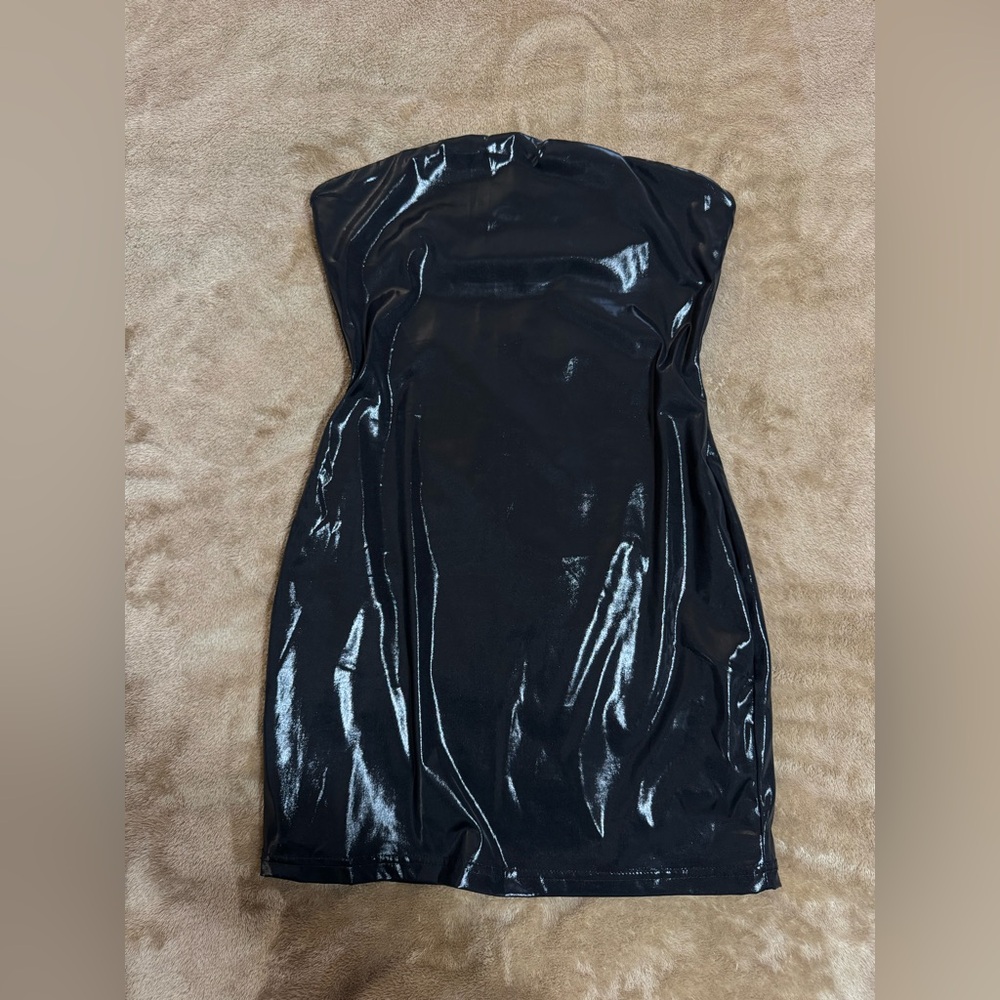 SHEIN Glossy Black Strapless Dress